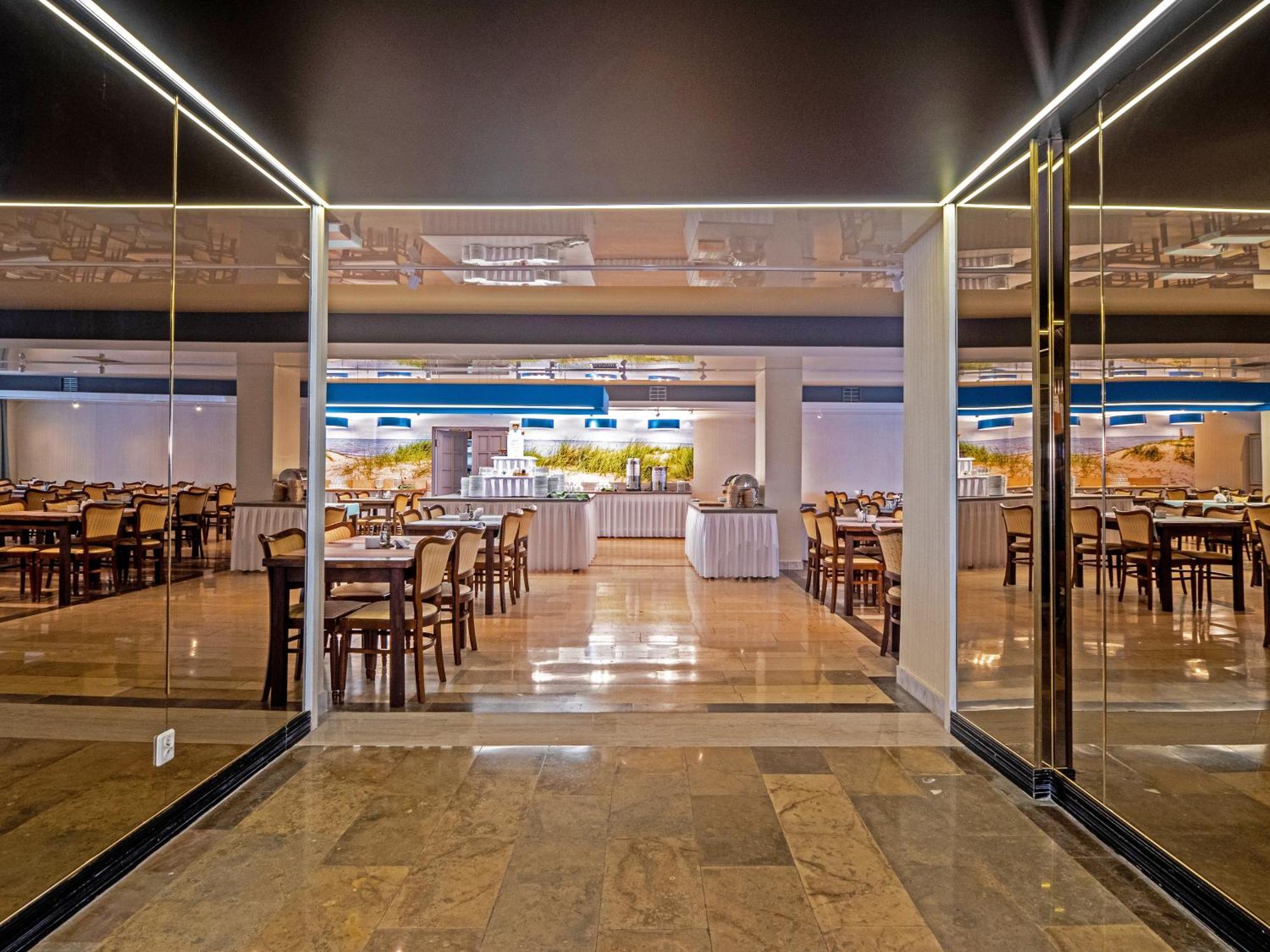 Alga Baltic Resort Swinoujscie Exterior foto